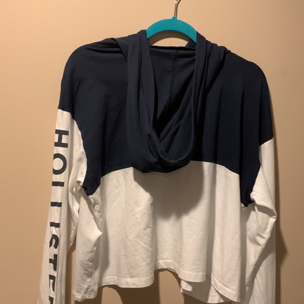 Hollister boyfriend Tee - Picture 5 of 6
